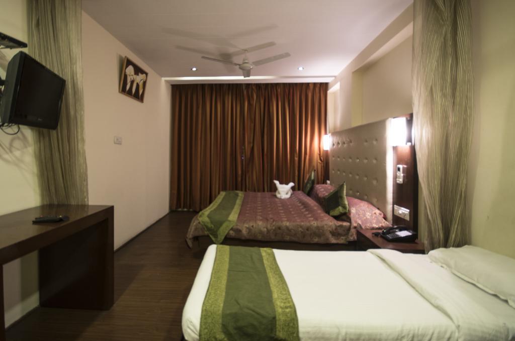 Vatika 3*