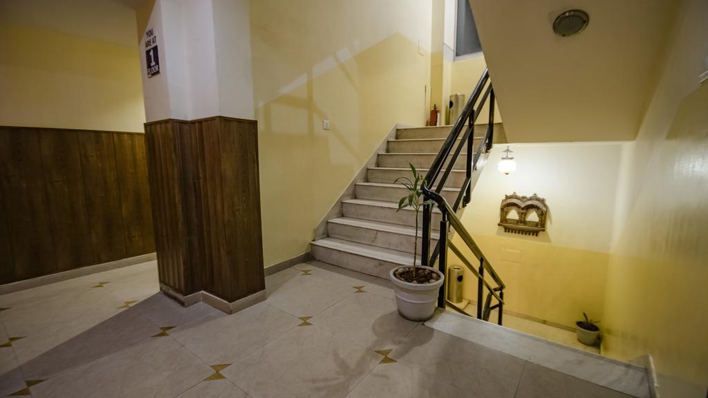 Vatika Hotel